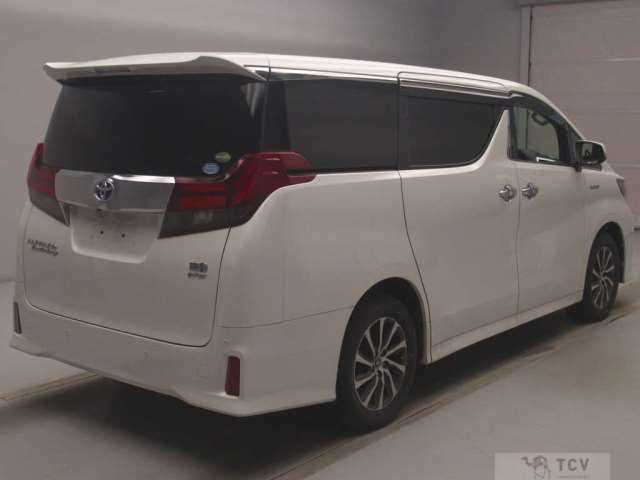 2015 Toyota Alphard Hybrid