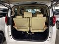 2015 Toyota Alphard Hybrid