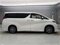2015 Toyota Alphard Hybrid