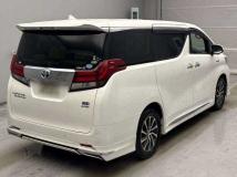 2015 Toyota Alphard Hybrid