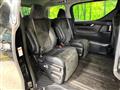 2015 Toyota Alphard Hybrid