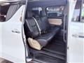 2016 Toyota Alphard Hybrid