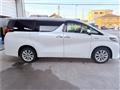 2016 Toyota Alphard Hybrid