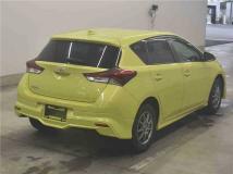 2016 Toyota Auris