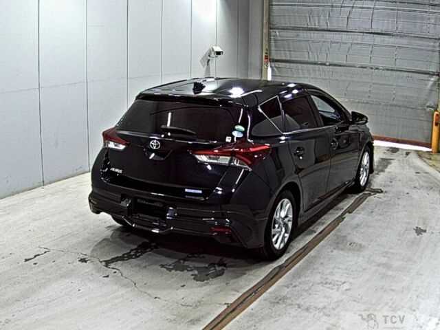 2016 Toyota Auris