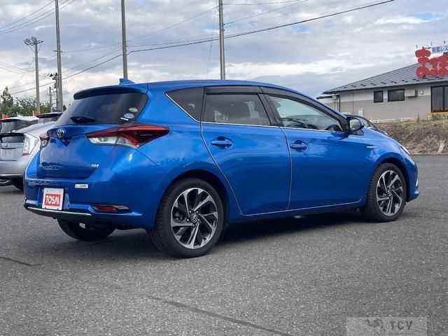 2016 Toyota Auris