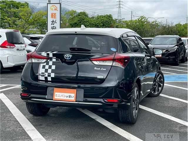 2016 Toyota Auris