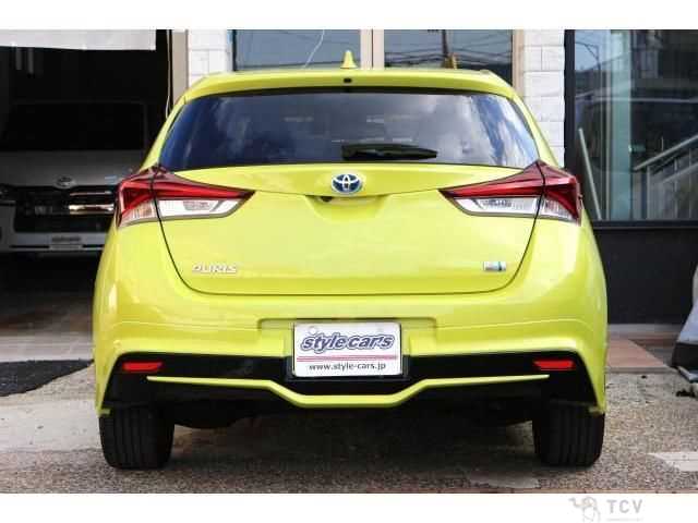 2016 Toyota Auris