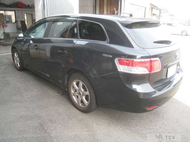 2011 Toyota Avensis Wagon