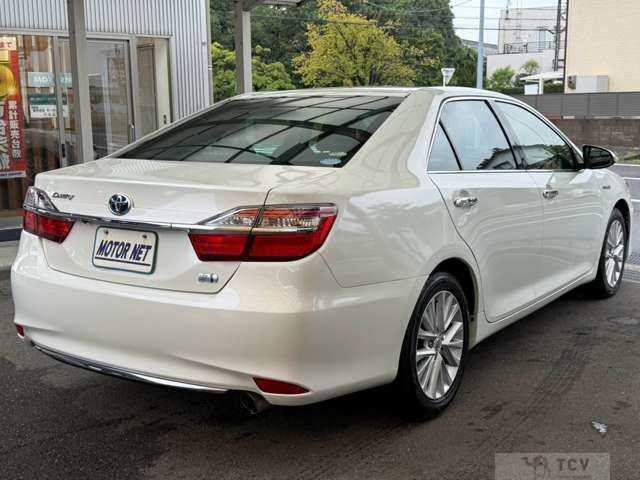 2016 Toyota Camry Hybrid