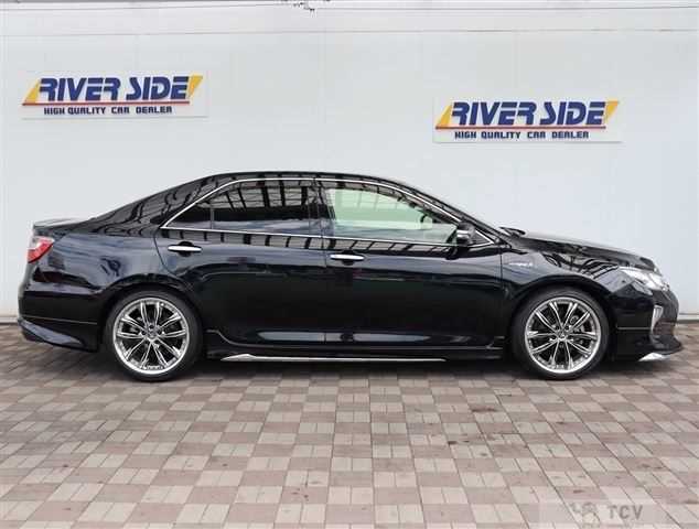 2016 Toyota Camry Hybrid