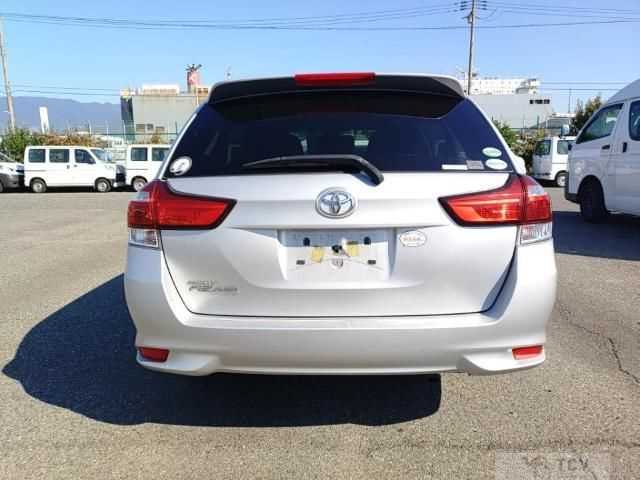 2015 Toyota Corolla Fielder