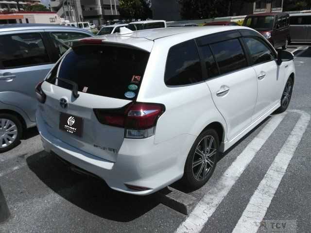 2015 Toyota Corolla Fielder
