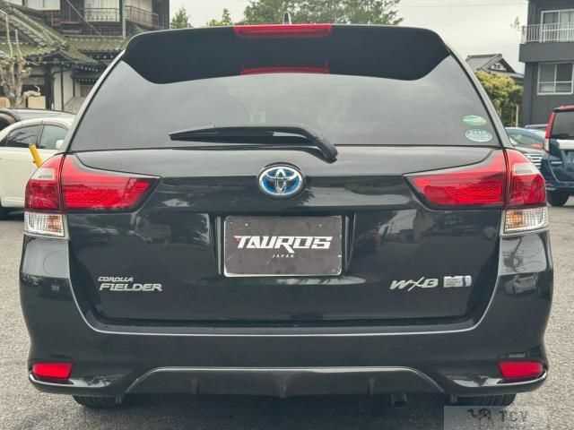 2016 Toyota Corolla Fielder