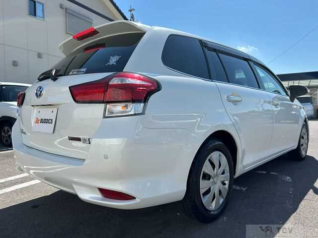 2017 Toyota Corolla Fielder