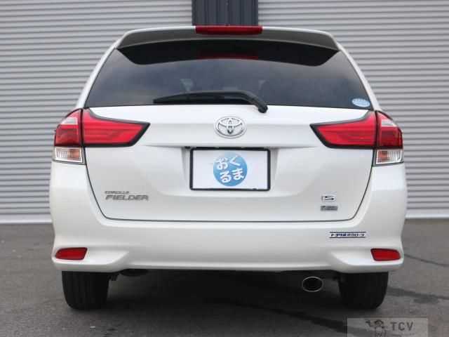 2018 Toyota Corolla Fielder