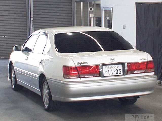 2002 Toyota Crown