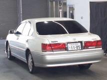2002 Toyota Crown