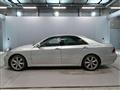 2004 Toyota Crown