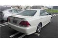 2004 Toyota Crown