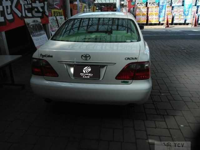 2005 Toyota Crown