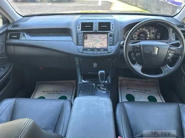 2008 Toyota Crown