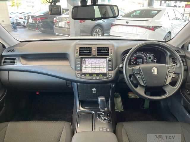 2009 Toyota Crown