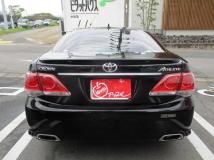 2010 Toyota Crown