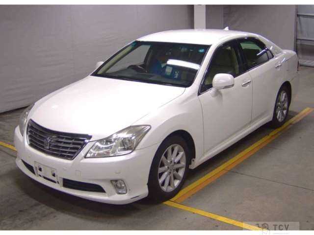 2011 Toyota Crown