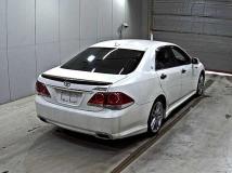 2011 Toyota Crown