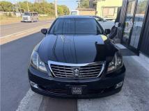 2012 Toyota Crown