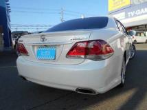 2012 Toyota Crown