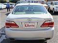 2012 Toyota Crown