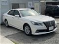 2013 Toyota Crown