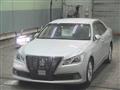 2013 Toyota Crown