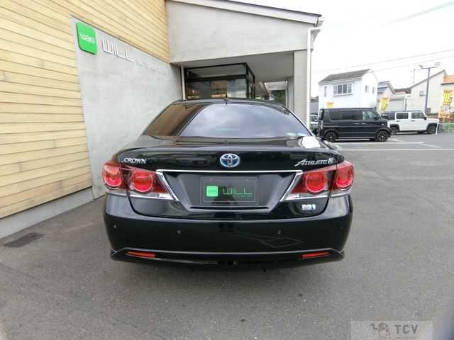 2015 Toyota Crown