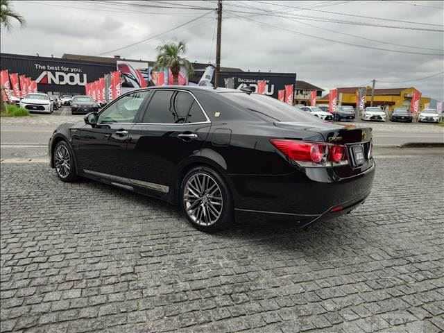 2015 Toyota Crown