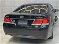 2016 Toyota Crown