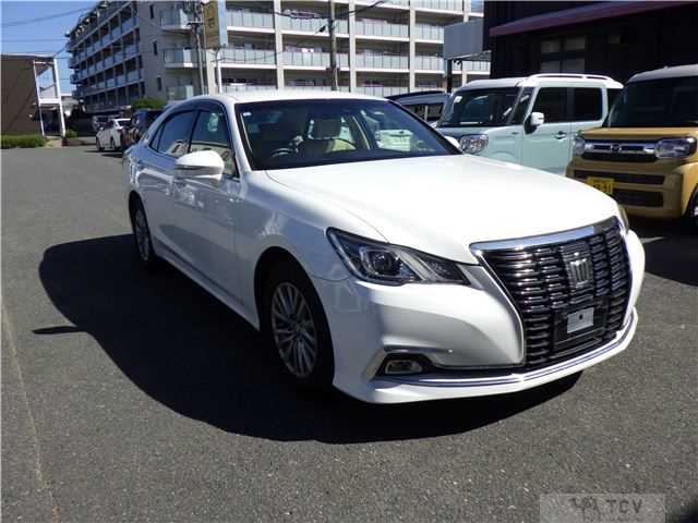 2017 Toyota Crown