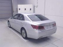 2017 Toyota Crown