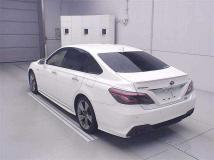 2019 Toyota Crown