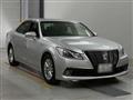 2013 Toyota Crown Hybrid