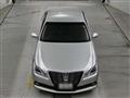 2013 Toyota Crown Hybrid