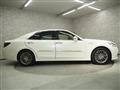 2013 Toyota Crown Hybrid