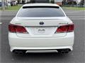 2013 Toyota Crown Hybrid