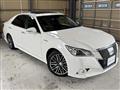 2013 Toyota Crown Hybrid