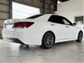 2013 Toyota Crown Hybrid