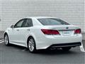 2013 Toyota Crown Hybrid