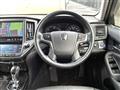 2013 Toyota Crown Hybrid