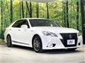 2013 Toyota Crown Hybrid